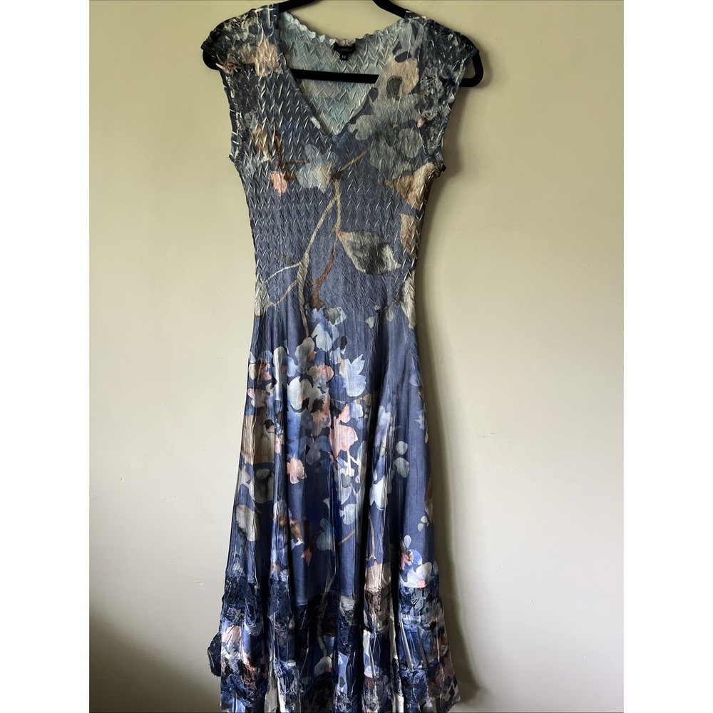 KOMAROV Women's V Neck Midi Dress Floral Blue Size M Crinkle